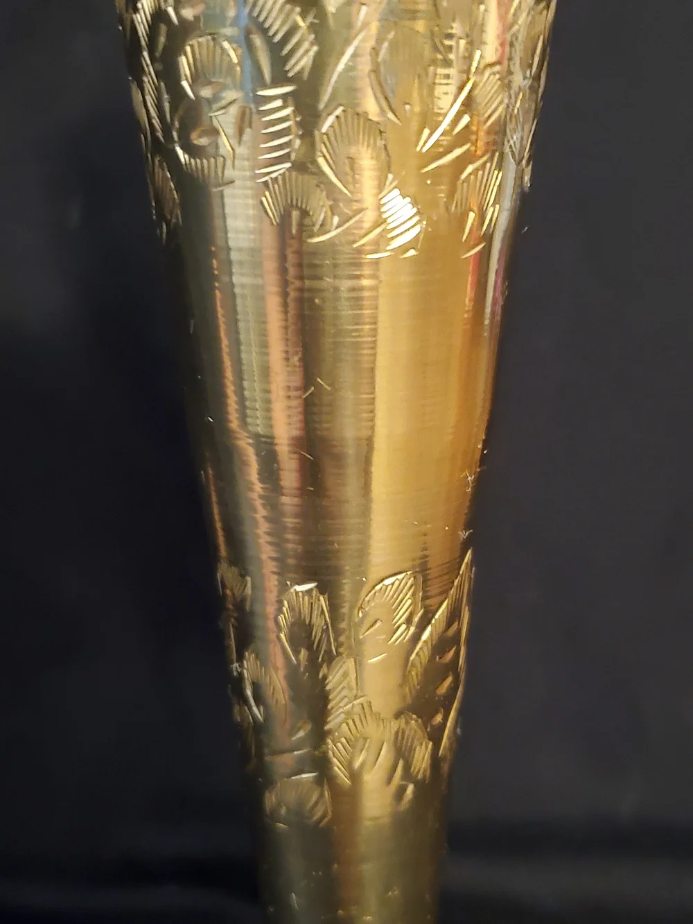 Vintage Indian brass bud vase
Likely made: 1950s–1970s - Picture 3 of 6